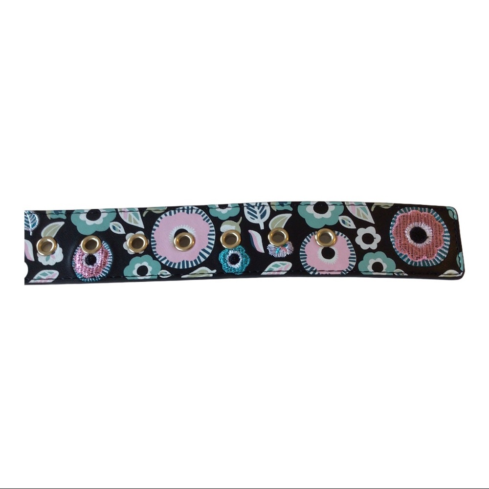 NEW! Libby Edelman Embroidered Floral Belt - Picture 5 of 7